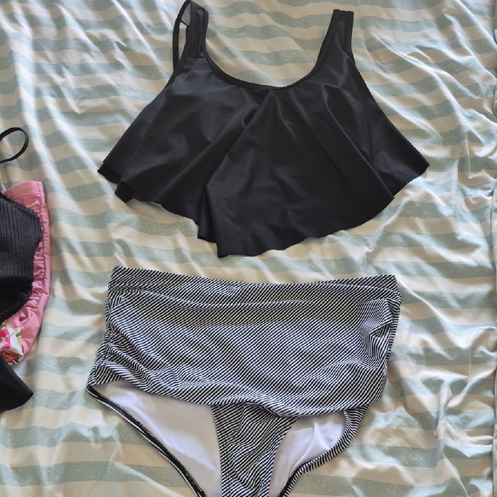 SHEIN Black Flounce Bikini Top with Black & White Striped High Waist Bottoms